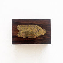 Load image into Gallery viewer, Wood Box with Fish Inlay