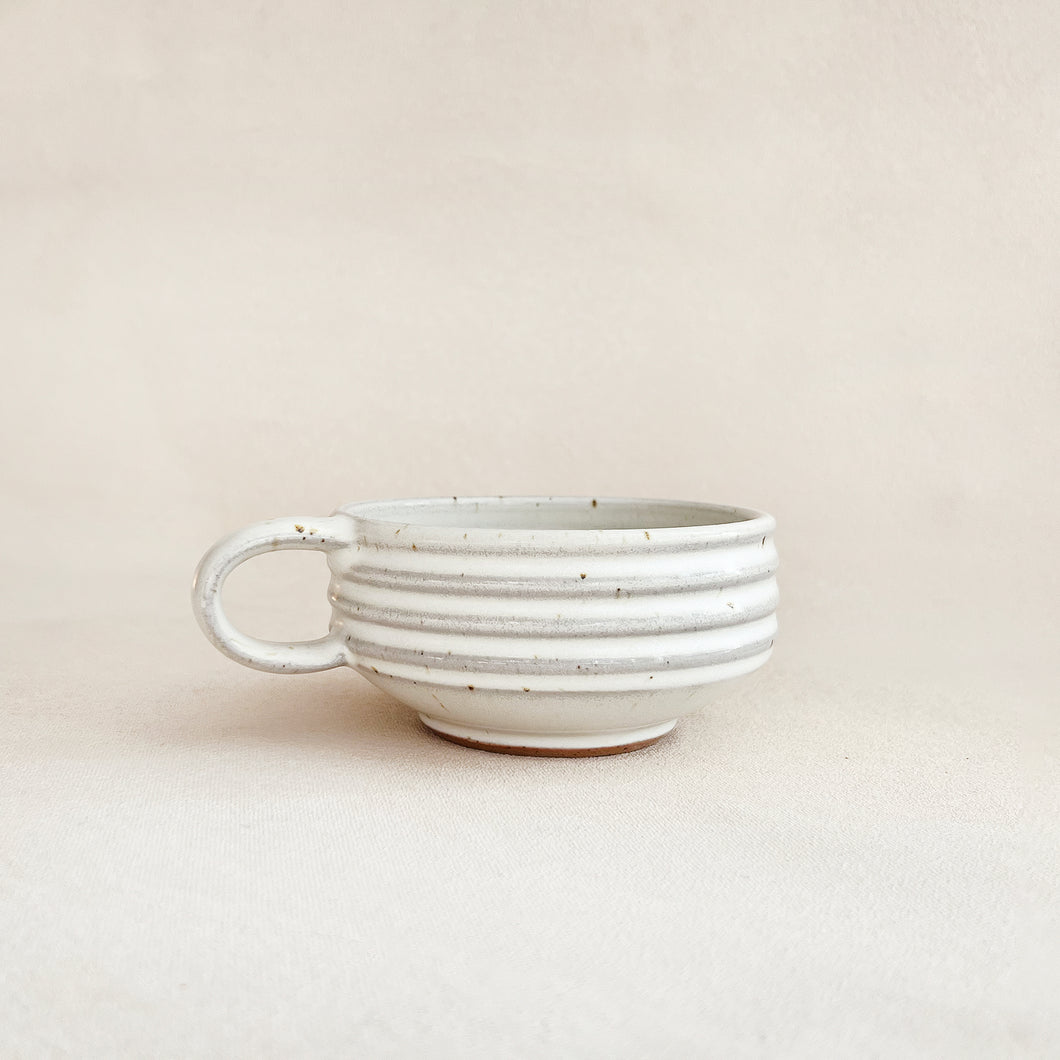 Ceramic Mugs in Buttermil