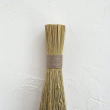 Load image into Gallery viewer, Whisk Hand Broom