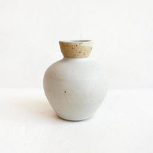 Load image into Gallery viewer, Bud Vase in Granite