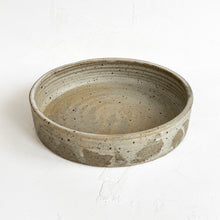 Load image into Gallery viewer, Serving Bowl in Olive and Peach