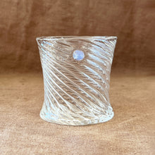 Load image into Gallery viewer, Scalloped Cup