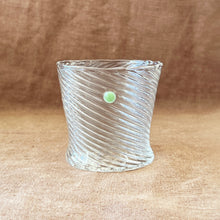 Load image into Gallery viewer, Scalloped Cup