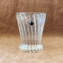 Load image into Gallery viewer, Scalloped Cup