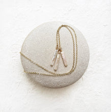 Load image into Gallery viewer, Freshwater Stick Pearl Necklace