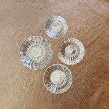 Load image into Gallery viewer, Scalloped Tray