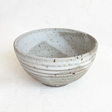 Load image into Gallery viewer, Colletti Bowl in Speckled White