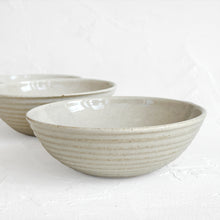 Load image into Gallery viewer, Lined Bowl in Pearl