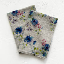 Load image into Gallery viewer, Linen Kitchen Towel in Flowers