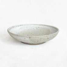 Load image into Gallery viewer, Colletti Low Bowl in Speckled White
