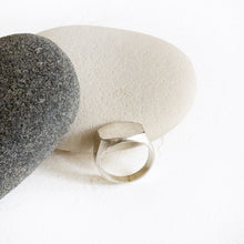 Load image into Gallery viewer, Waylon Ring