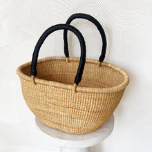 Load image into Gallery viewer, Handwoven Oval Market Basket