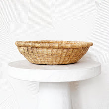 Load image into Gallery viewer, Handwoven Bolga Table Basket in Natural