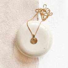 Load image into Gallery viewer, Rosa Necklace