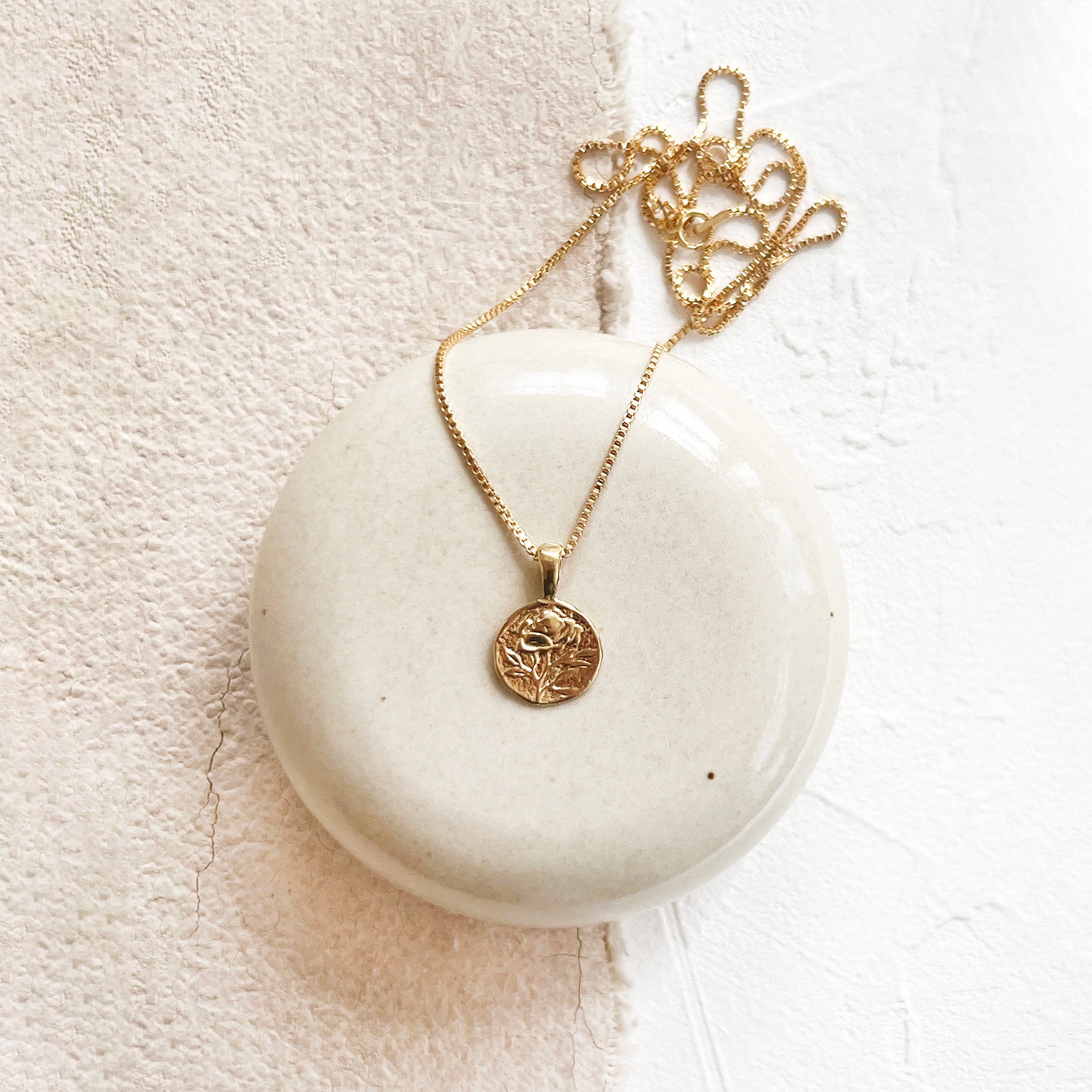 Rosa Necklace