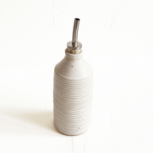Load image into Gallery viewer, Lined Oil Dispenser in Granite