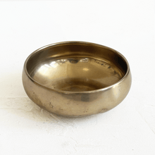 Load image into Gallery viewer, Brass Singing Bowl