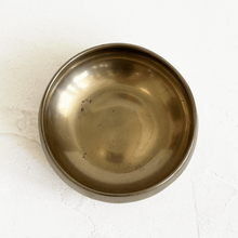 Load image into Gallery viewer, Brass Singing Bowl