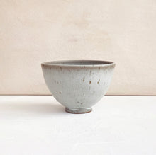Load image into Gallery viewer, Speckled Bowl