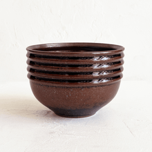 Load image into Gallery viewer, Everyday Bowl in Glossy Brown