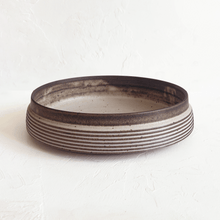 Load image into Gallery viewer, Serving Bowl in Mocha White