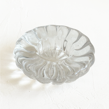 Load image into Gallery viewer, Scandinavian Tealight Holder