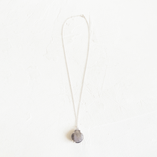 Load image into Gallery viewer, Shell and Pearl Necklace