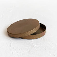 Load image into Gallery viewer, Brass Circle Box