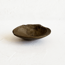Load image into Gallery viewer, Brass Oyster Trinket Dish