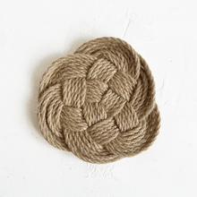 Load image into Gallery viewer, Jute Braided Trivet