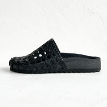 Load image into Gallery viewer, Jalisco Clog in Black