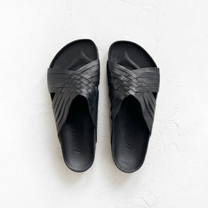Mole Leather Sandal in Black