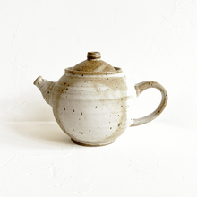 Load image into Gallery viewer, Large Ceramic Tea Pot
