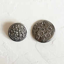 Load image into Gallery viewer, Vintage Pewter Brooch Holder