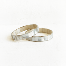 Load image into Gallery viewer, Mother of Pearl Bangle