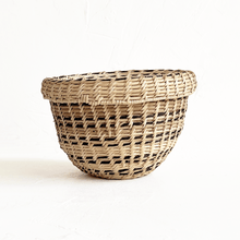 Load image into Gallery viewer, Small Motorohina Basket with Perisi #1