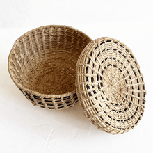 Load image into Gallery viewer, Small Motorohina Basket with Perisi #1