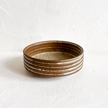 Load image into Gallery viewer, Ribbed Bowl in Brown and Cream