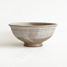 Load image into Gallery viewer, Ceramic Nesting Bowl Set in Speckled White