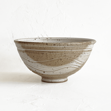 Load image into Gallery viewer, Ceramic Nesting Bowl Set in Speckled White