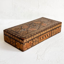 Load image into Gallery viewer, Syrian Khatam Wood Box