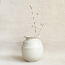 Load image into Gallery viewer, Rim Vase in Glossy White