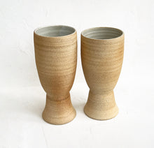 Load image into Gallery viewer, Sonora Footed Vase
