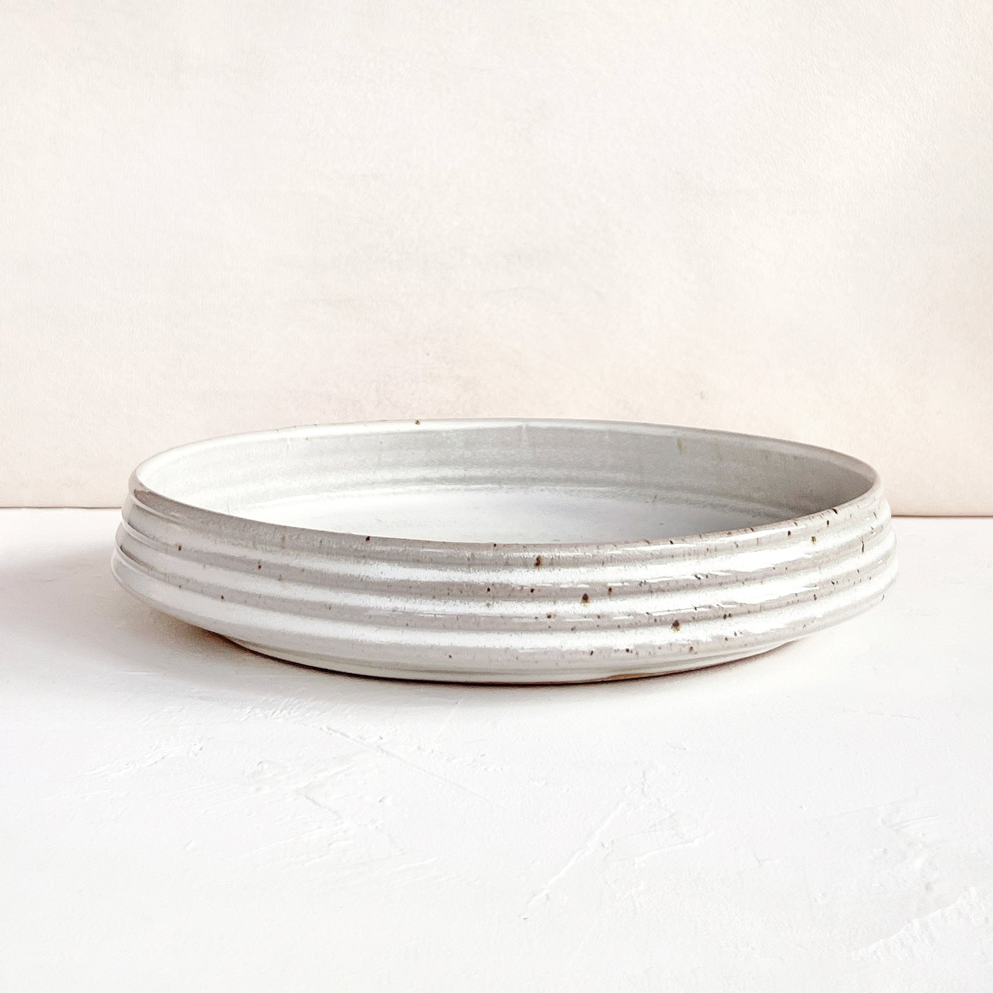 Ribbed Serving Platter in Gray