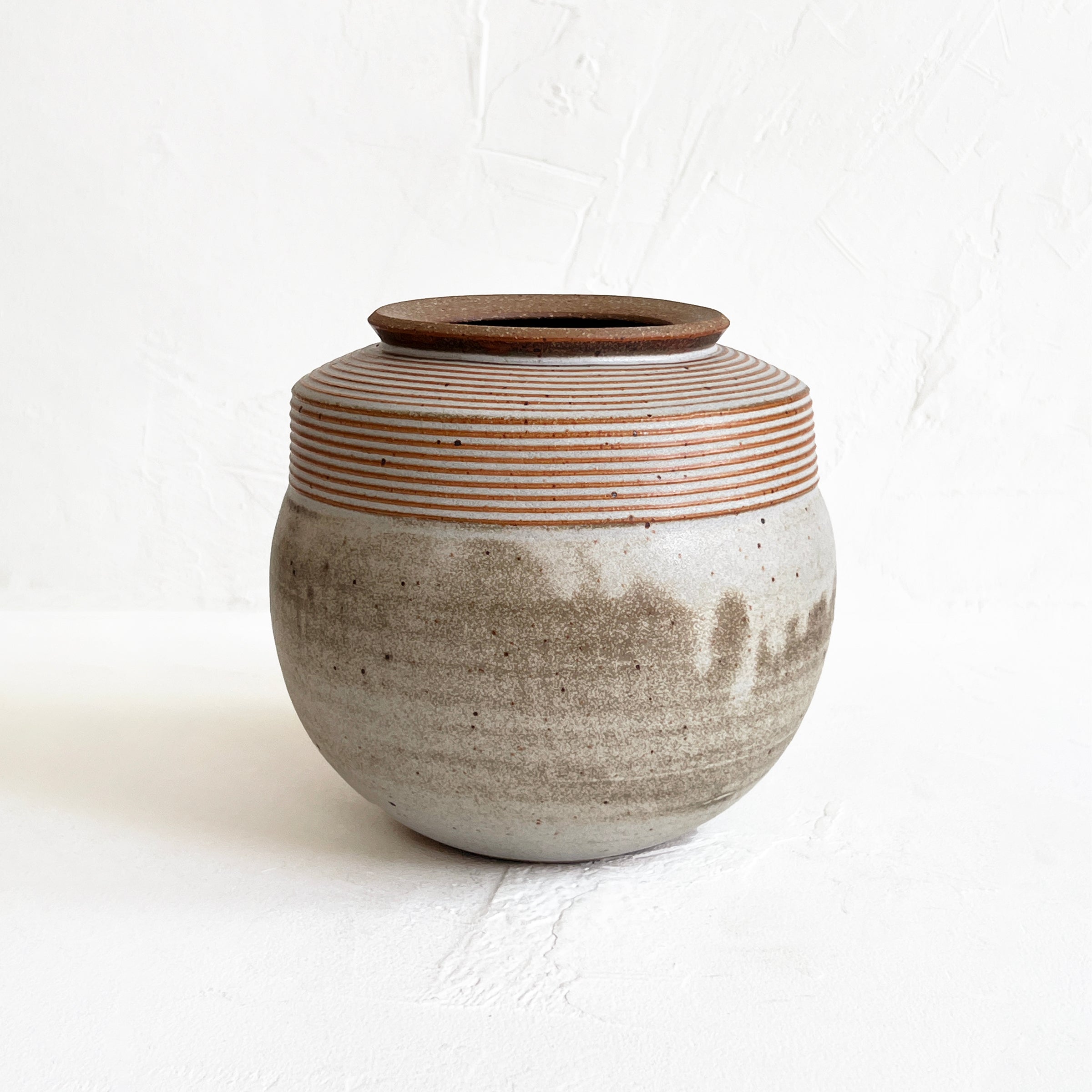 Collared Vase in Warm Gray