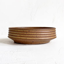 Load image into Gallery viewer, Serving Bowl in Speckled Pumpkin