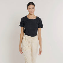 Load image into Gallery viewer, Cropped Silk Noil T-Shirt in Black