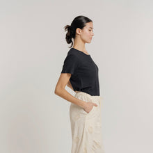Load image into Gallery viewer, Cropped Silk Noil T-Shirt in Black