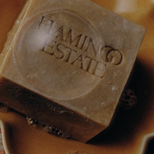 Load image into Gallery viewer, Flamingo Estate Manuka Honey Soap Brick