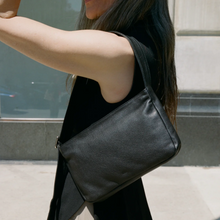 Load image into Gallery viewer, Baby Jane in Black